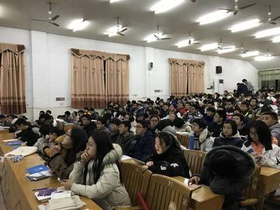 河海大学“河你海在一起”团队返校宣讲暑期实践 大型活动组织策划服务的探索与反思